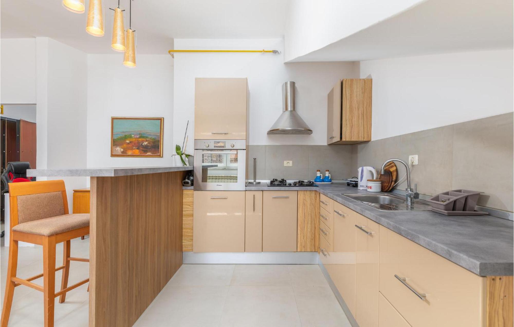 Awesome Apartment In Pula With Wifi Экстерьер фото