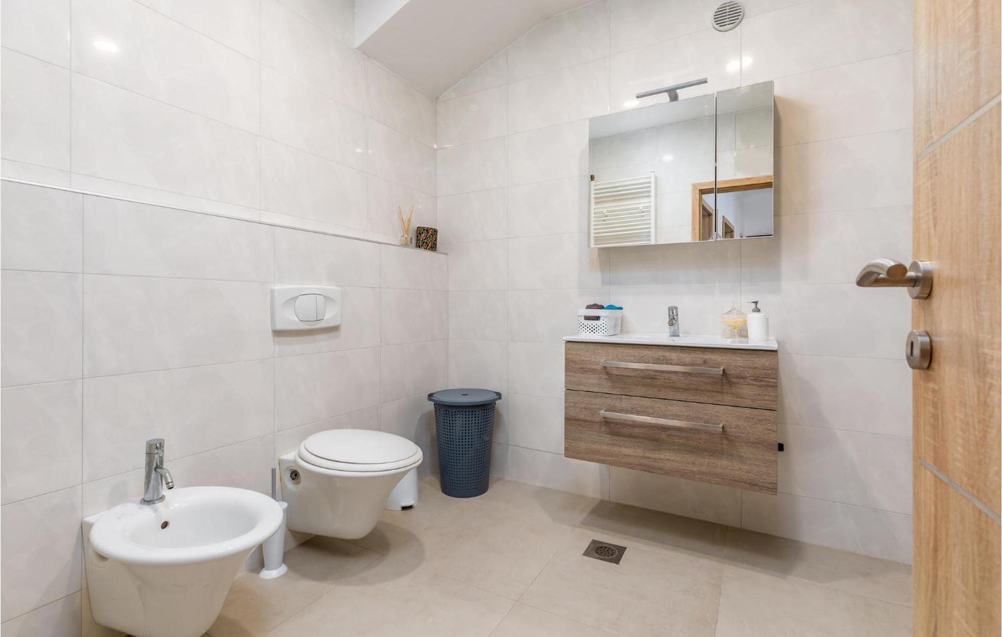Awesome Apartment In Pula With Wifi Экстерьер фото